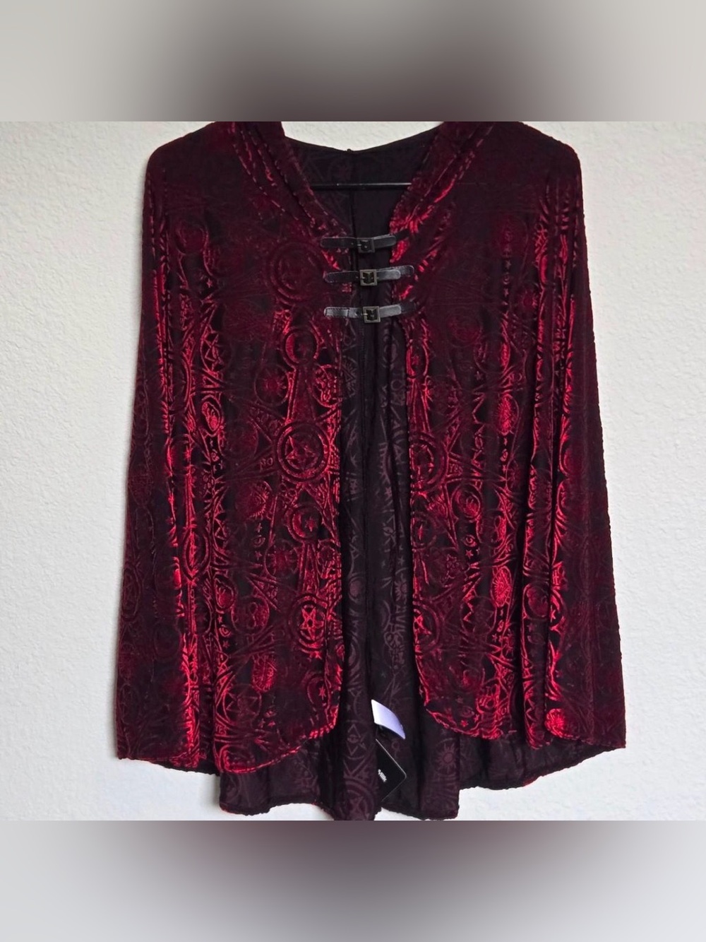 🆕🥀BlackMilk ‘HEX’ DISCONTINUED Cape Red and Black Burned Velvet!